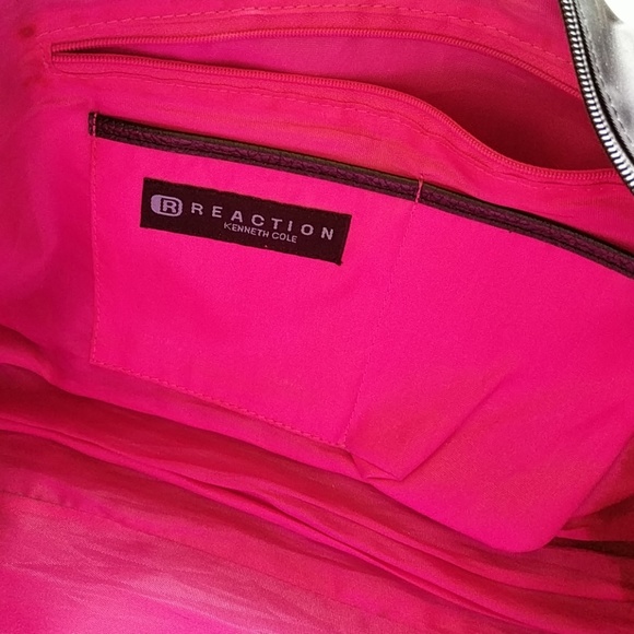 🚫🚫SOLD🚫🚫Kenneth Cole Reaction bag - Picture 4 of 8
